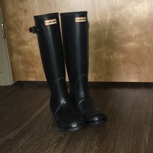 Hunter Tall Rain Boots - black